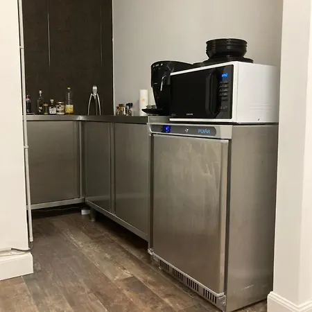 מלון Quest House In The גנט