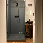 Quest House In The Hotel *